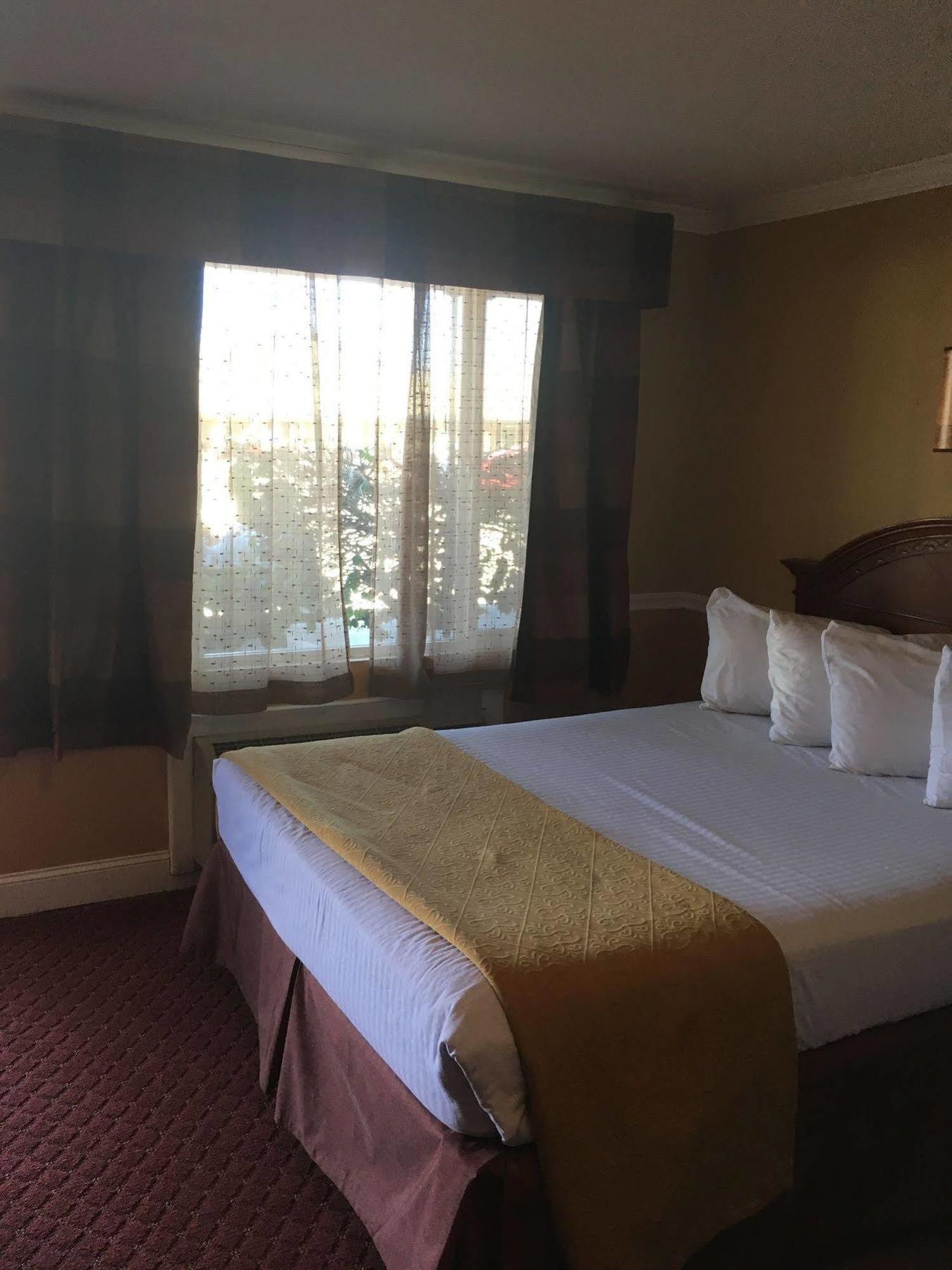 Travelodge By Wyndham Hawthorne Extérieur photo